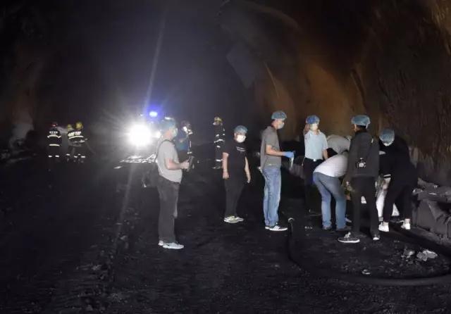 破玻器,破窗器,南冠破玻器,南冠,自動破玻裝置 破玻器,破窗器,南冠破玻器,南冠,自動破玻裝置