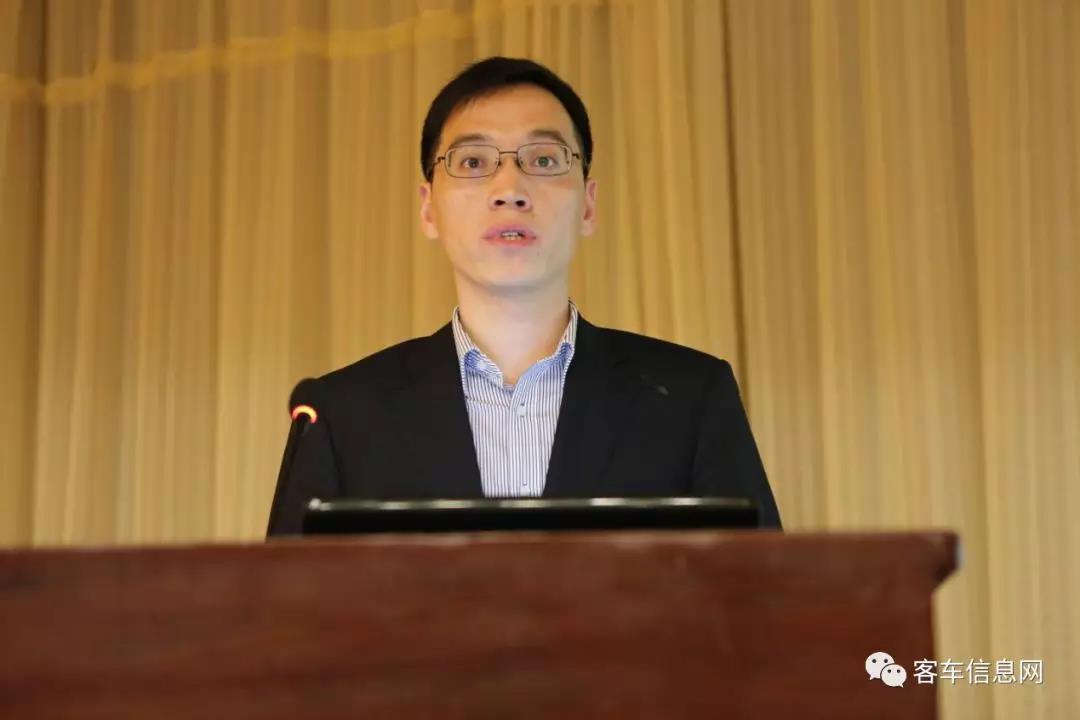 客車自動破窗裝置,遙控自動破玻器,破窗器,南冠破玻器